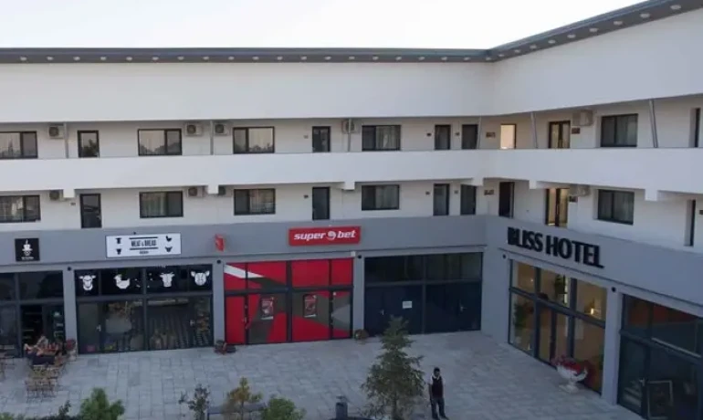 Locuri pe care le găsești în apropierea Bliss Inn Tunari